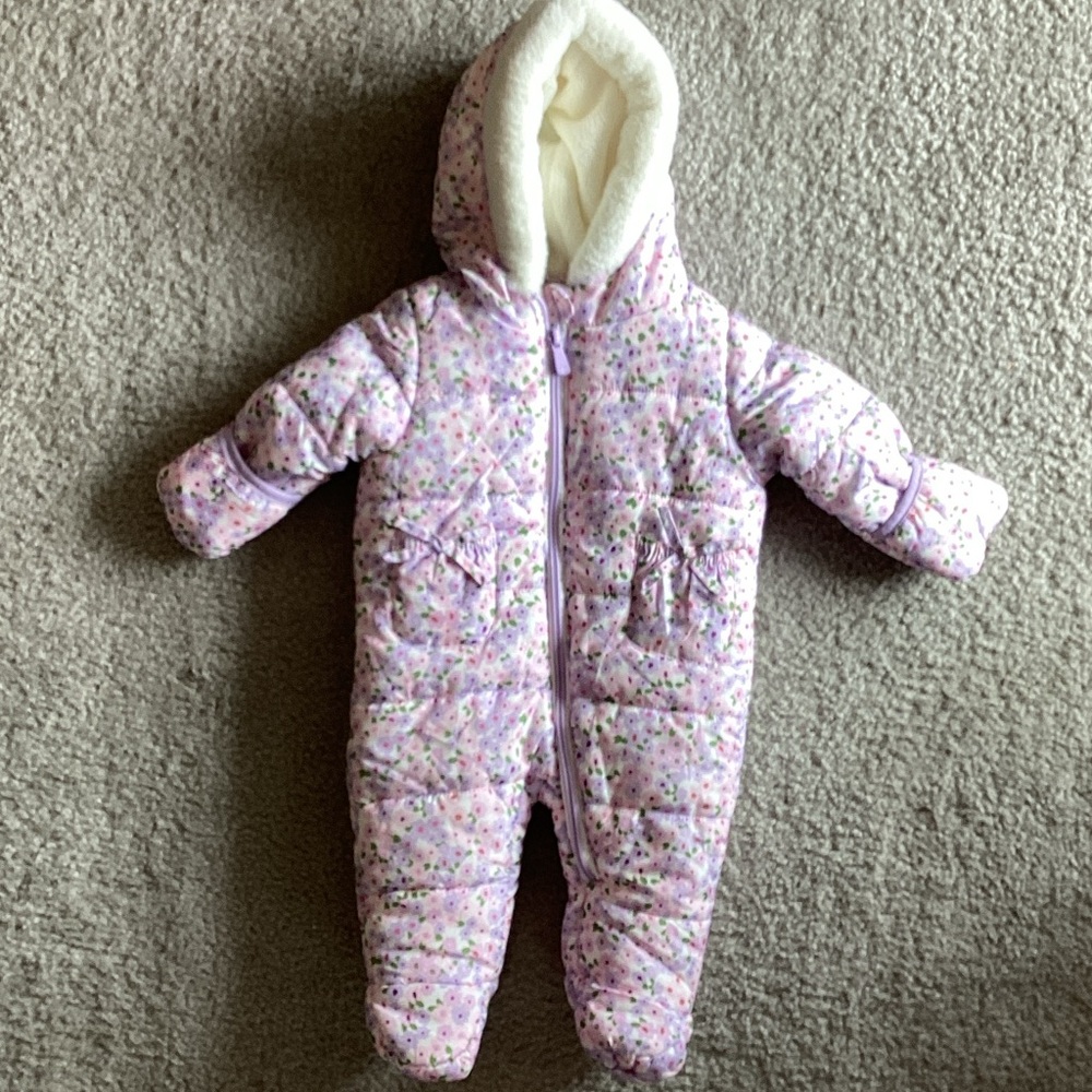 Kensie Girl Lavender Floral Footie, Size 3-6 months